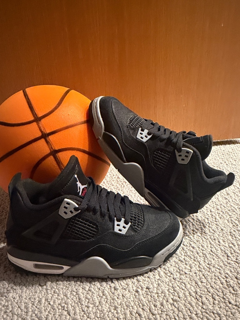 Air Jordan 4 Black Canvas Sz  6.5 (Kids)

Authentic